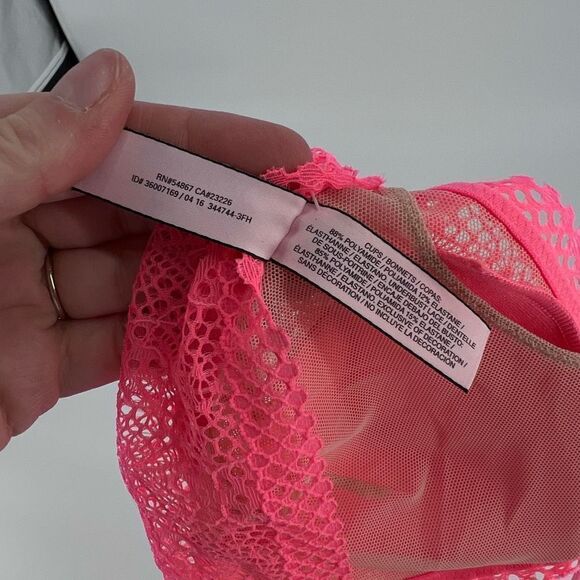 Victoria's Secret Long Line Lacy Bralette in Coral - Picture 9 of 10